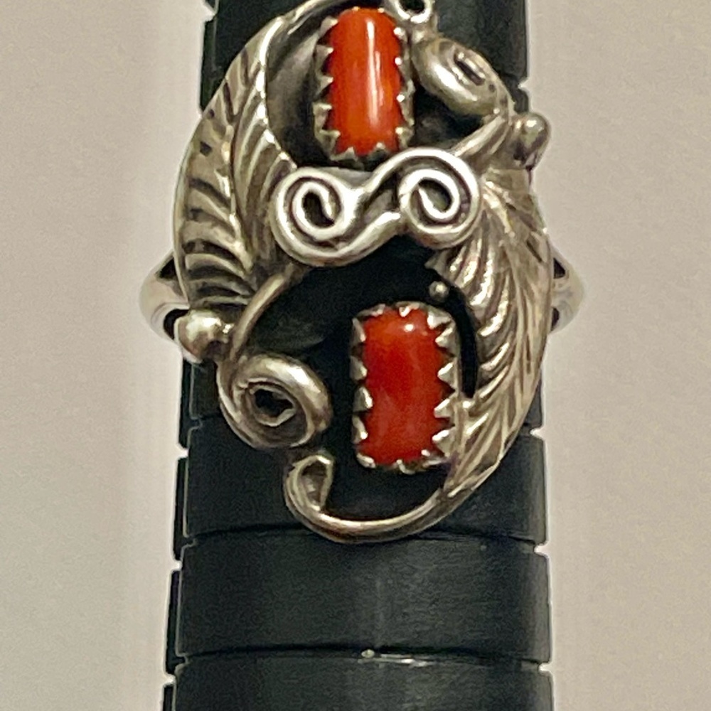 VTG Native American Navajo coral sterling silver ring size 4.75 Signed
